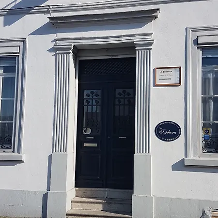 ゲストハウス Le Sophora 3*